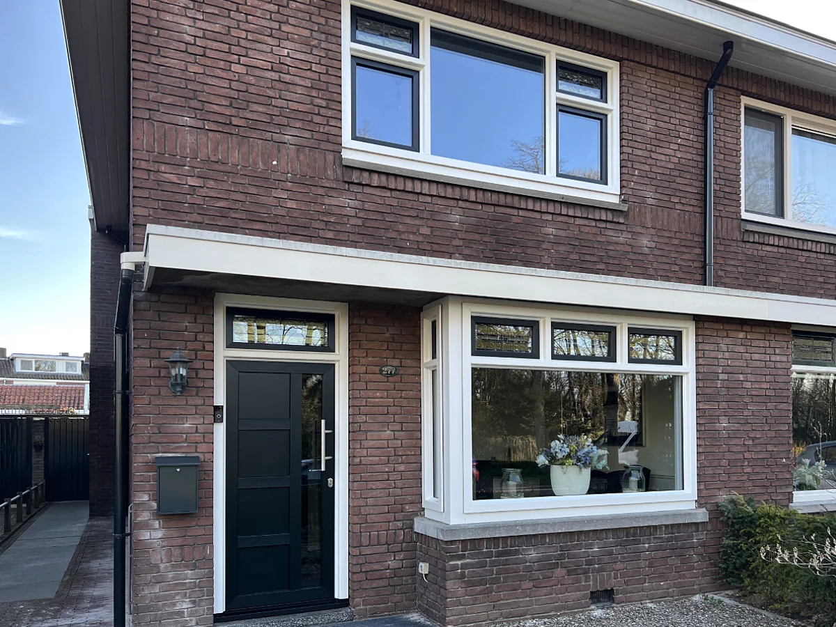 Kunststofkozijnen jaren '30 woning in Enschede