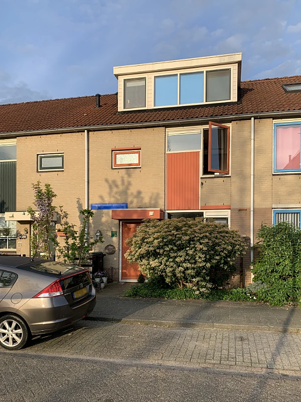 Voorzijde woning oude situatie Almere